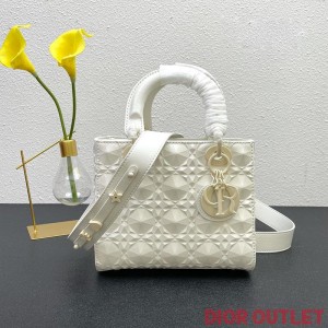 Lady Dior My ABCDior Bag Ultramatte Cannage Calfskin with Diamond Motif White